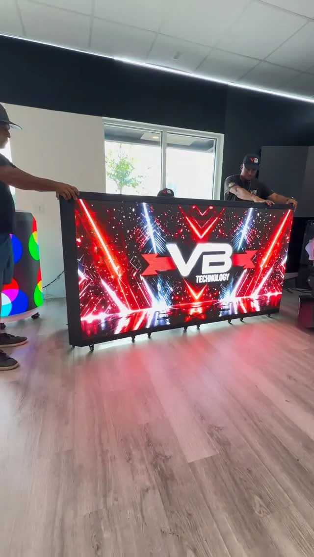 🔥 Take your events to the next level with a Mobile LED Display that delivers stunning visuals, a premium look, and an unforgettable experience.

Perfect for weddings, private parties, corporate events, nightclubs, concerts, and live entertainment. Easy to transport, quick to set up, and designed to make every event stand out.

📲 Stand out from the competition and transform every event into a spectacular experience. Contact VB Technology and order yours today!

#LEDDisplay #EventProduction #LEDWall #Events #Entertainment VBTechnology